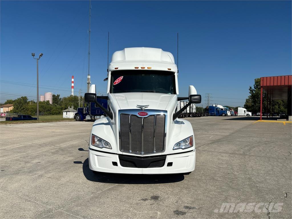 Peterbilt 579 Тягачі