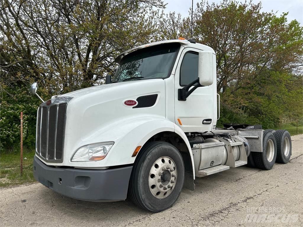 Peterbilt 579 Тягачі