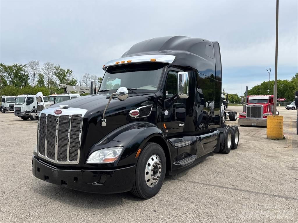 Peterbilt 579 Вантажівки / спеціальні
