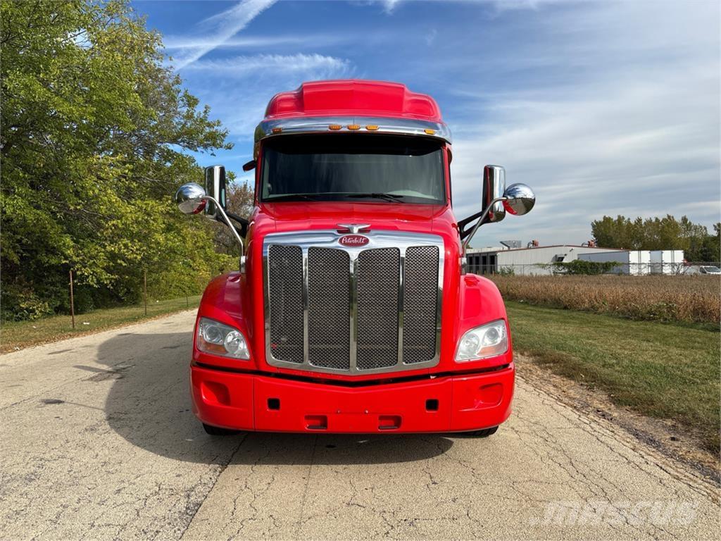 Peterbilt 579 Тягачі