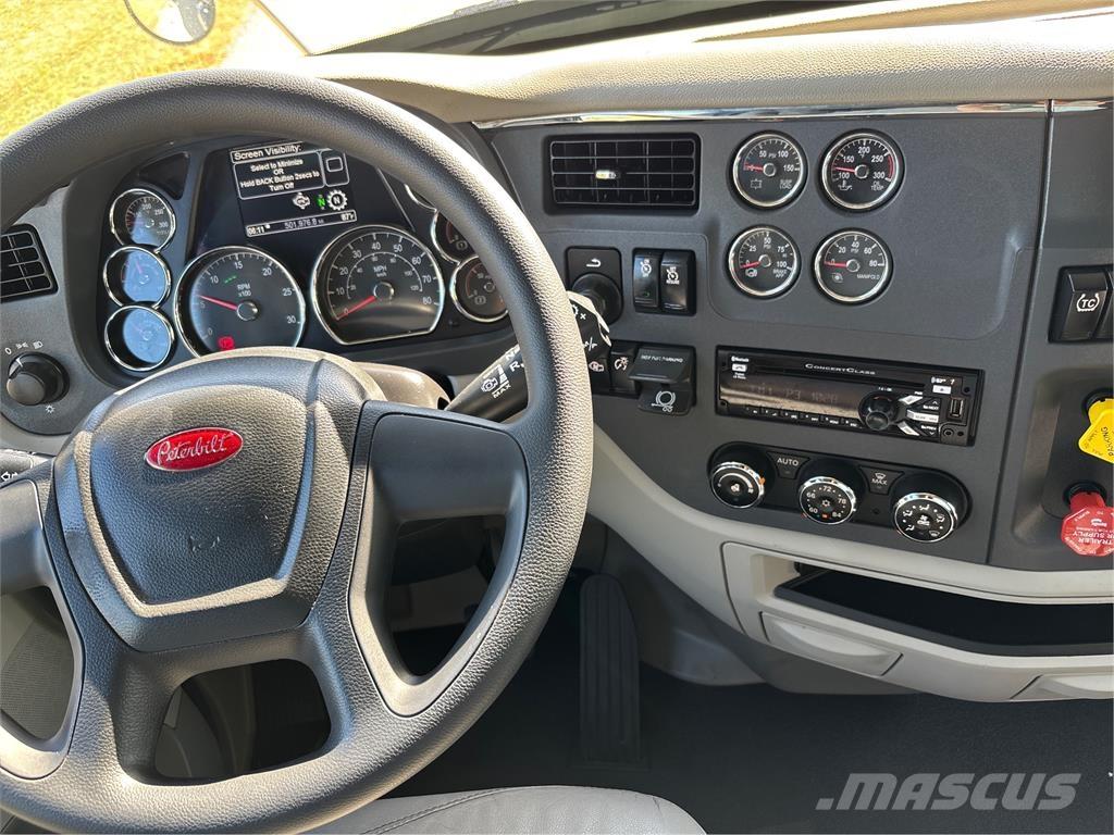 Peterbilt 579 Вантажівки / спеціальні