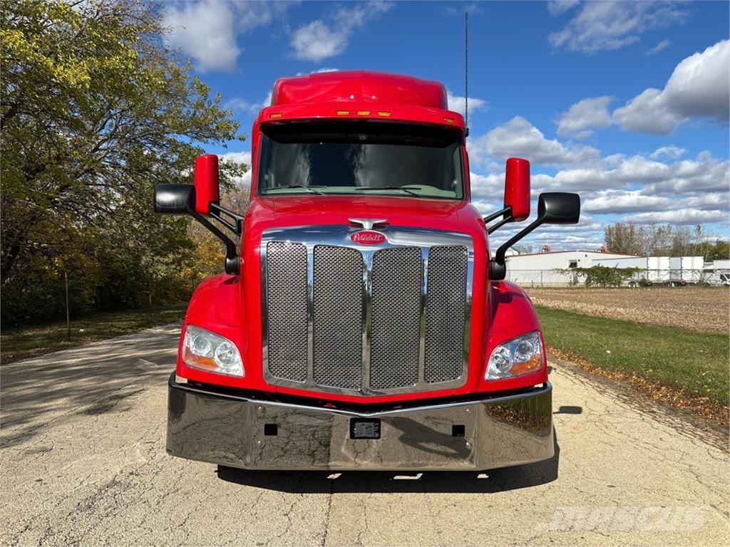 Peterbilt 579 Тягачі