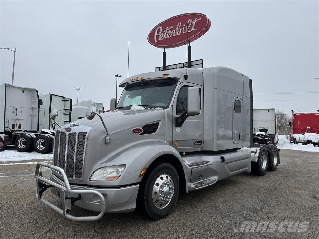 Peterbilt 579 Тягачі