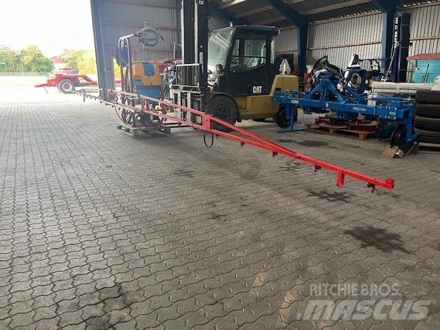 Jar-Met 12m Причіпні обприскувачі