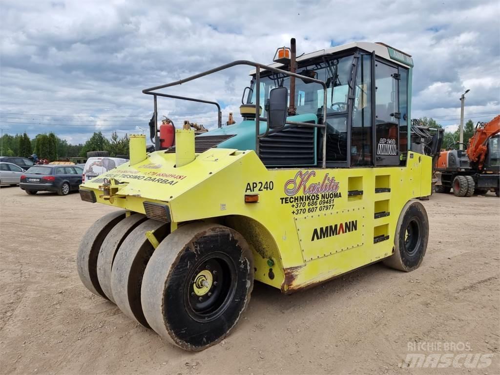 Ammann AP240 Пневматичні катки