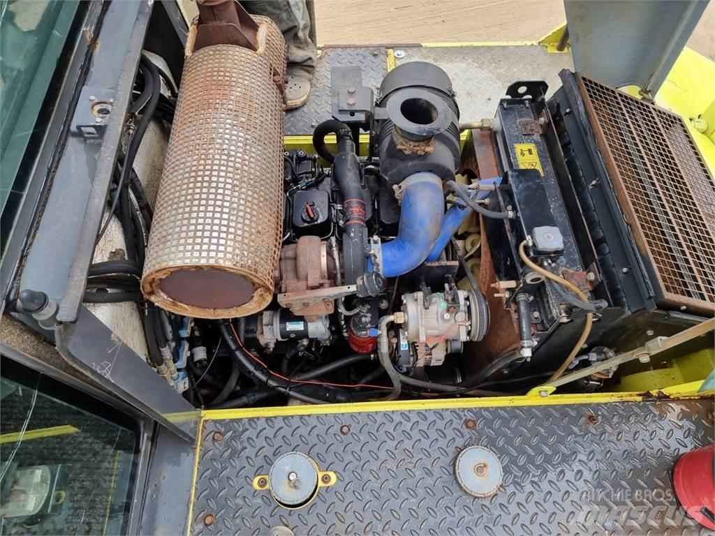 Ammann AP240 Пневматичні катки