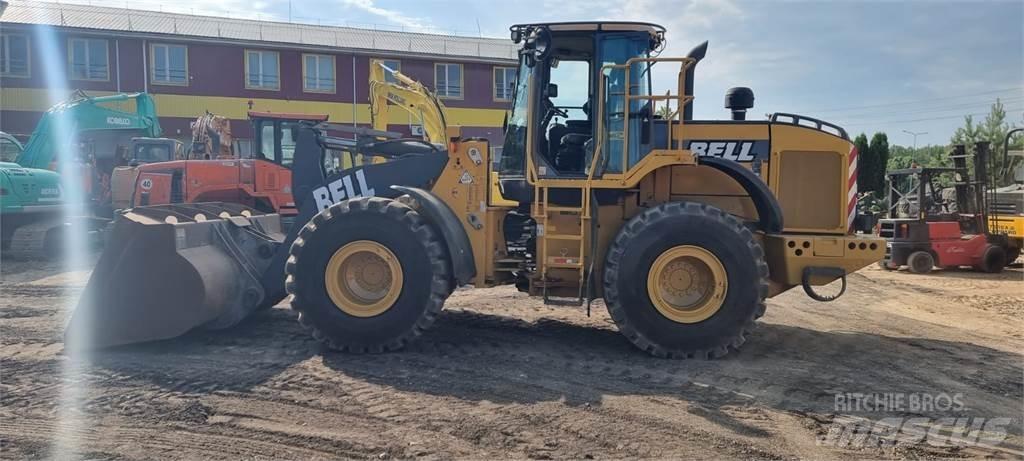 Bell L2106E Фронтальні навантажувачі