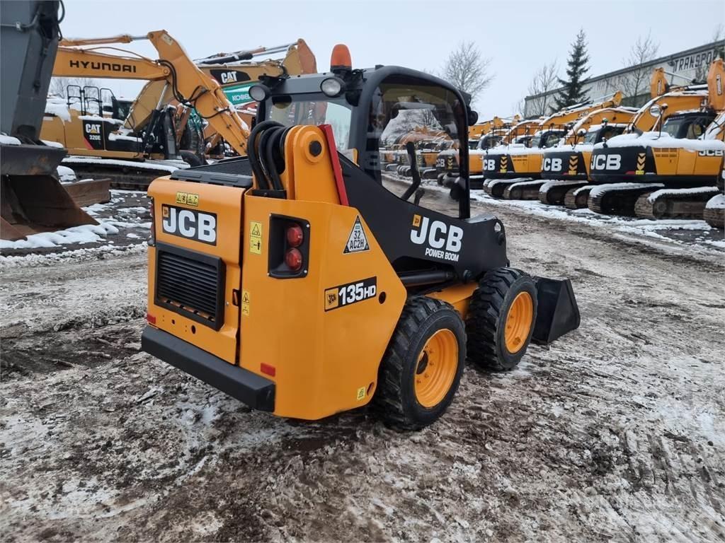 JCB 135HD Міні-навантажувачі