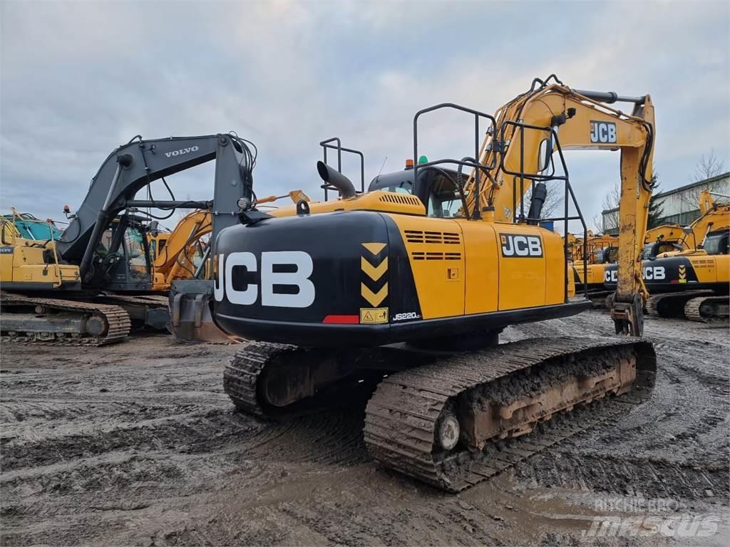 JCB JS220LC (PLUS) Гусеничні екскаватори