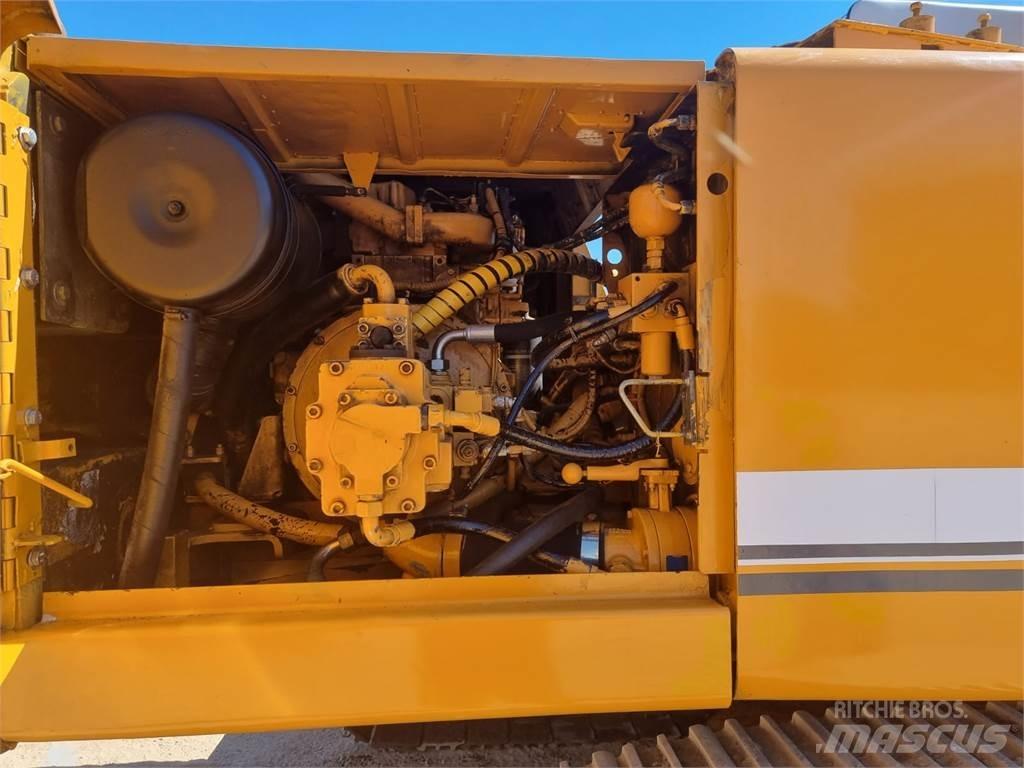 Liebherr R922 HDSL Гусеничні екскаватори
