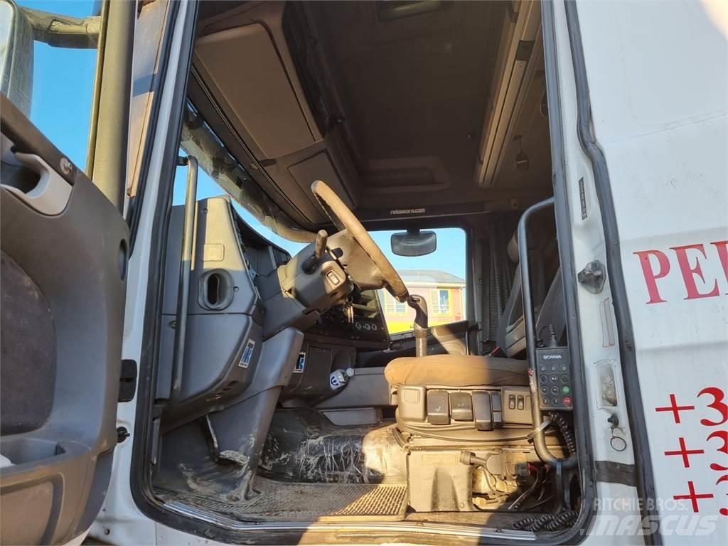 Scania R420 Тягачі