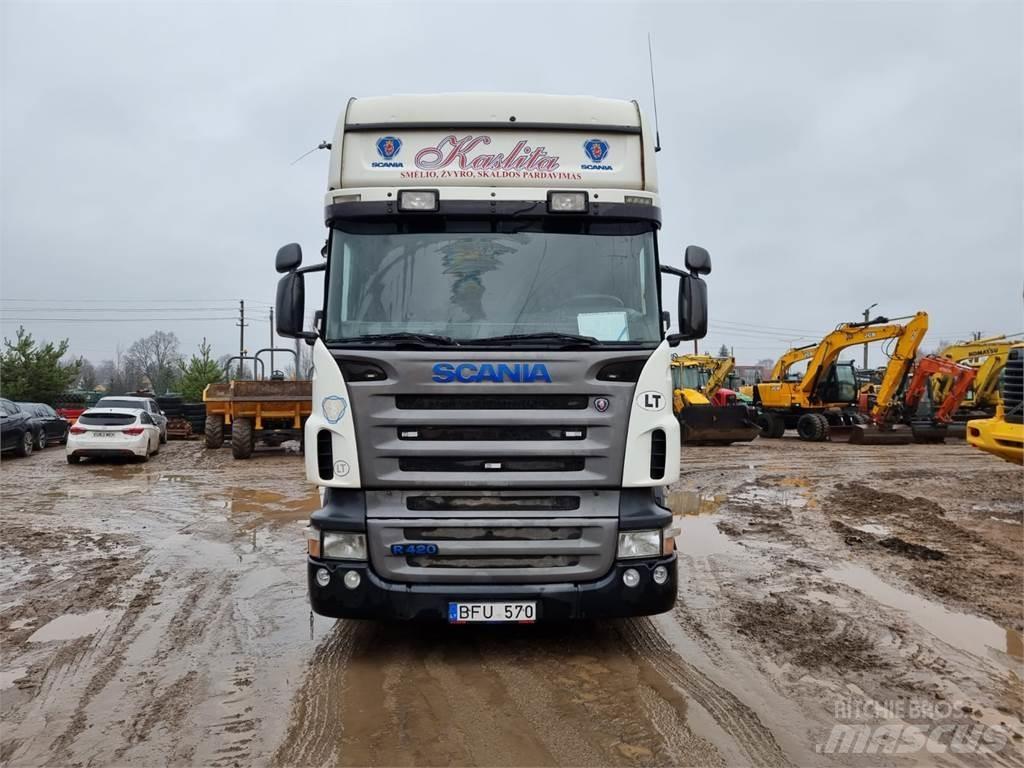 Scania R420 Тягачі