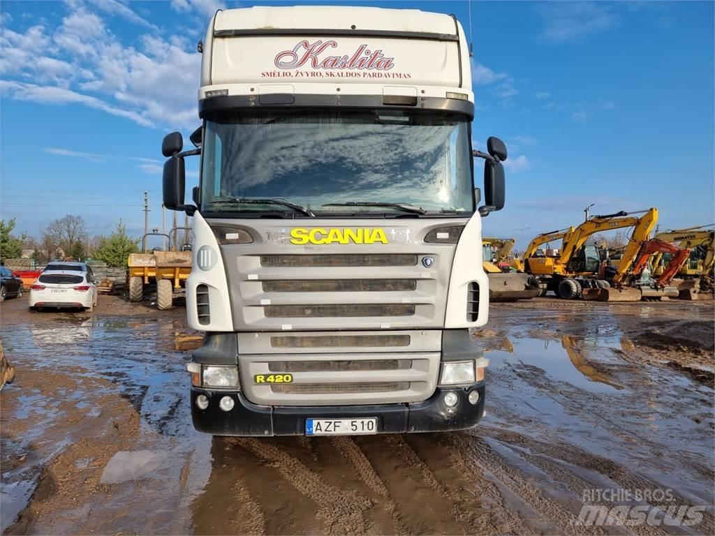Scania R420 Тягачі