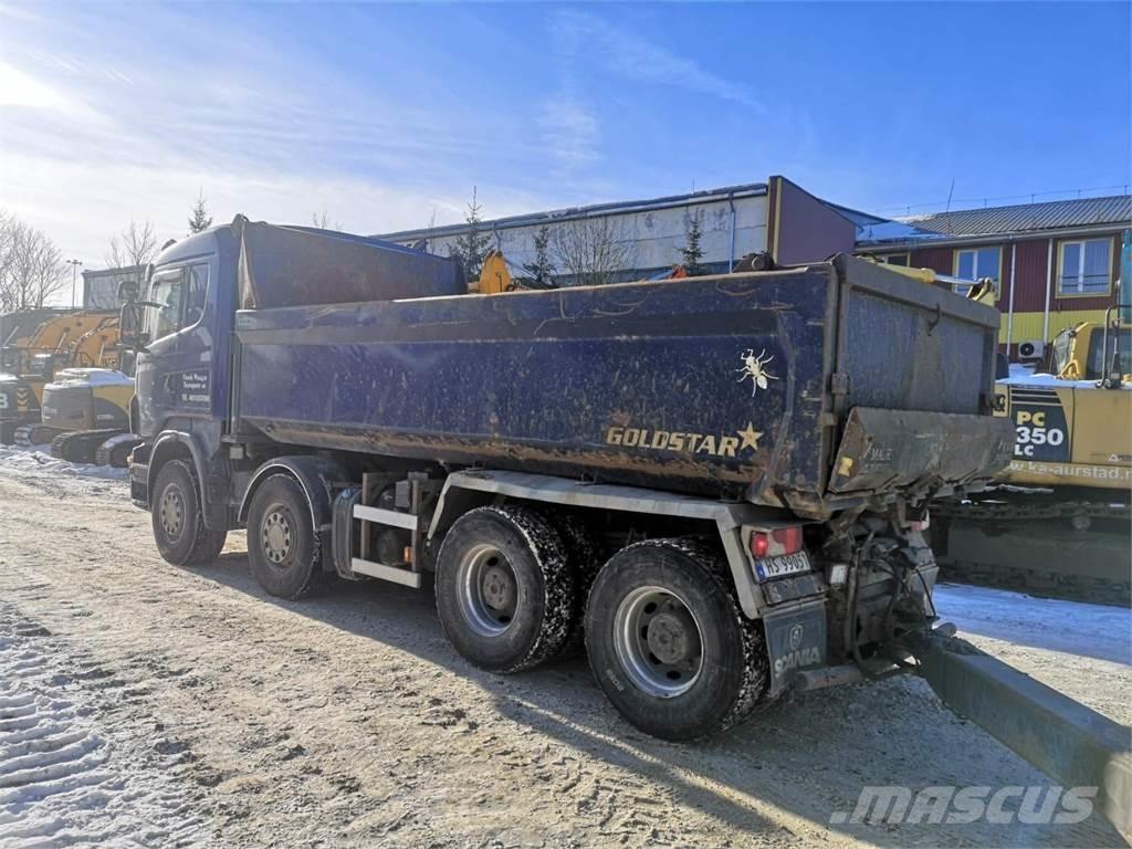 Scania R560 8x4 Скіпові навантажувачі
