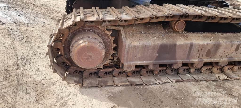 Volvo EC450 Гусеничні екскаватори