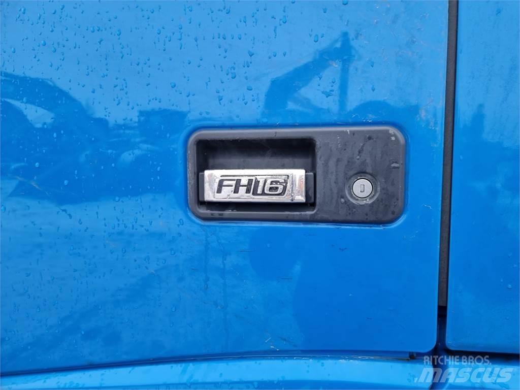 Volvo FH16 Вантажівки з гаковим підйомом