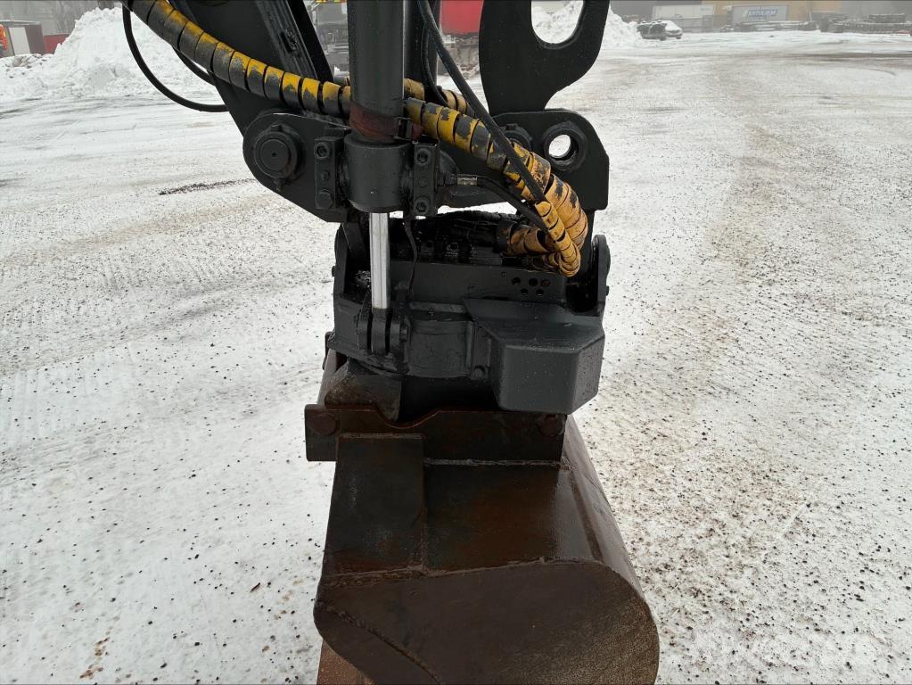 Lännen 860C Екскаватори-навантажувачі