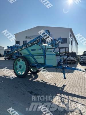 Berthoud Racer 3200/18 Причіпні обприскувачі