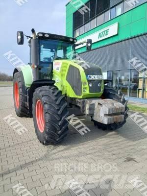 CLAAS Axion 820 Трактори