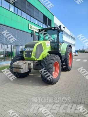CLAAS Axion 820 Трактори