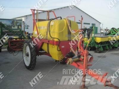 Gambetti Barre 2000/18 Причіпні обприскувачі