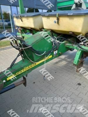 John Deere 1750 Комбіновані сівалки