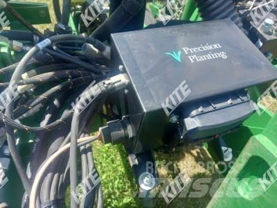 John Deere 1765NT Комбіновані сівалки