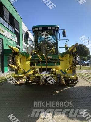 John Deere 7200 Зернозбиральні комбайни