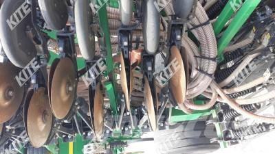 John Deere 740A 9M Сівалки
