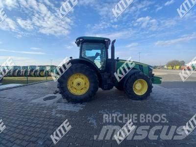 John Deere 8295R Трактори