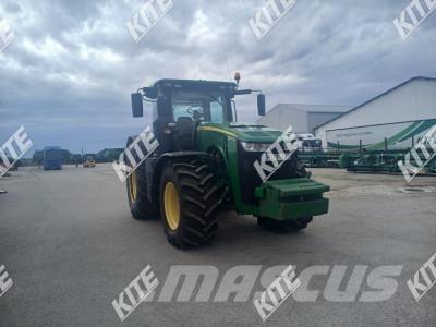 John Deere 8370R Трактори