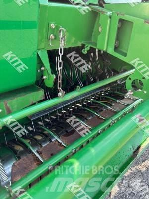 John Deere 854 Рулонні прес-підбирачі