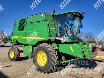 John Deere 9560 WTS 2WD Зернозбиральні комбайни