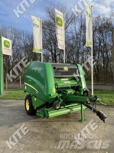 John Deere 960 Рулонні прес-підбирачі