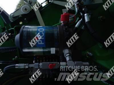 John Deere 960 Рулонні прес-підбирачі