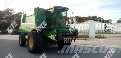 John Deere 9680 WTS Зернозбиральні комбайни