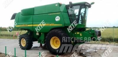 John Deere 9880i STS Зернозбиральні комбайни