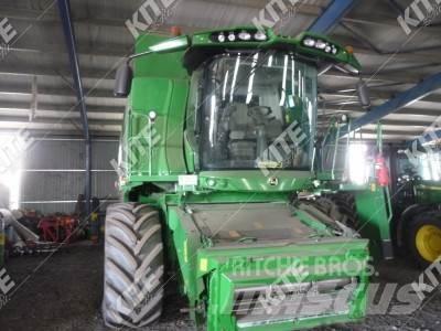 John Deere T660 Зернозбиральні комбайни
