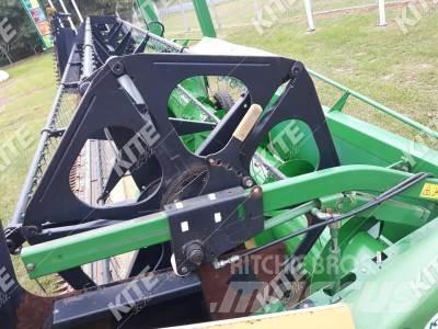 John Deere T670 Зернозбиральні комбайни