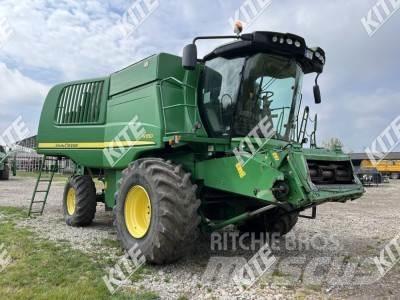 John Deere W650 Зернозбиральні комбайни