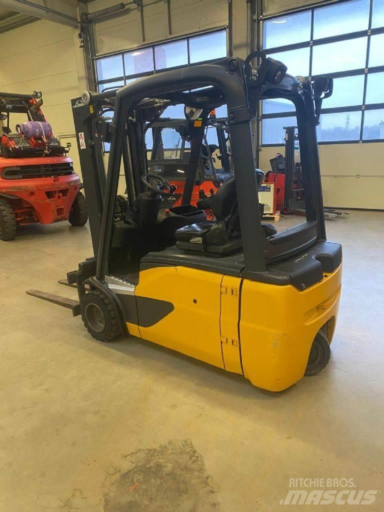 Linde E 18 L-02 Електронавантажувачі