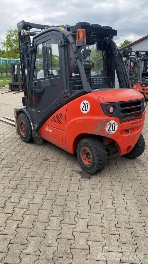 Linde H 35 D-01 Дизельні навантажувачі