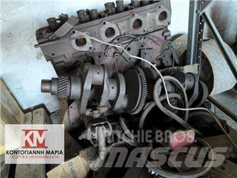 Ford 7740 Двигуни