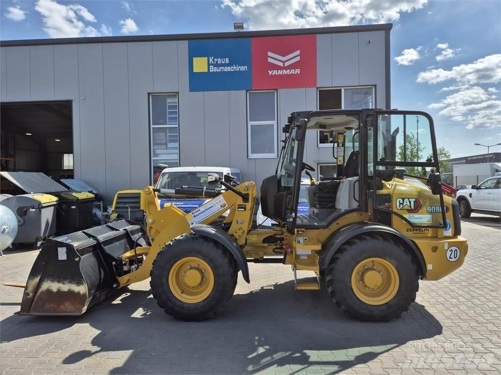 CAT 908 M Фронтальні навантажувачі