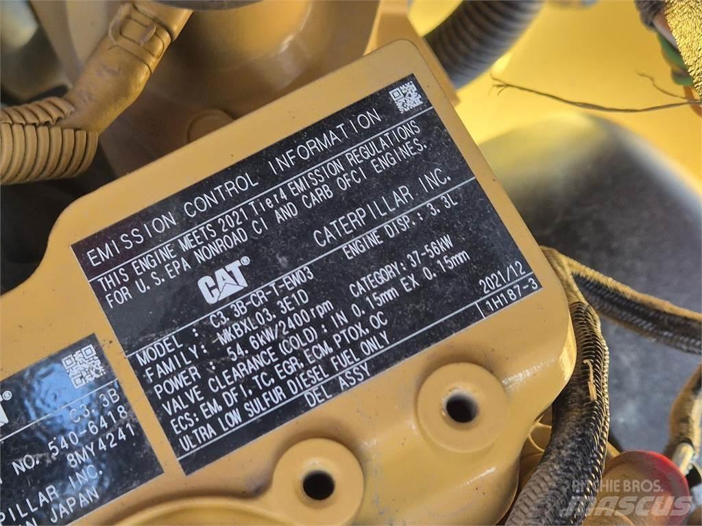 CAT 908 M Фронтальні навантажувачі