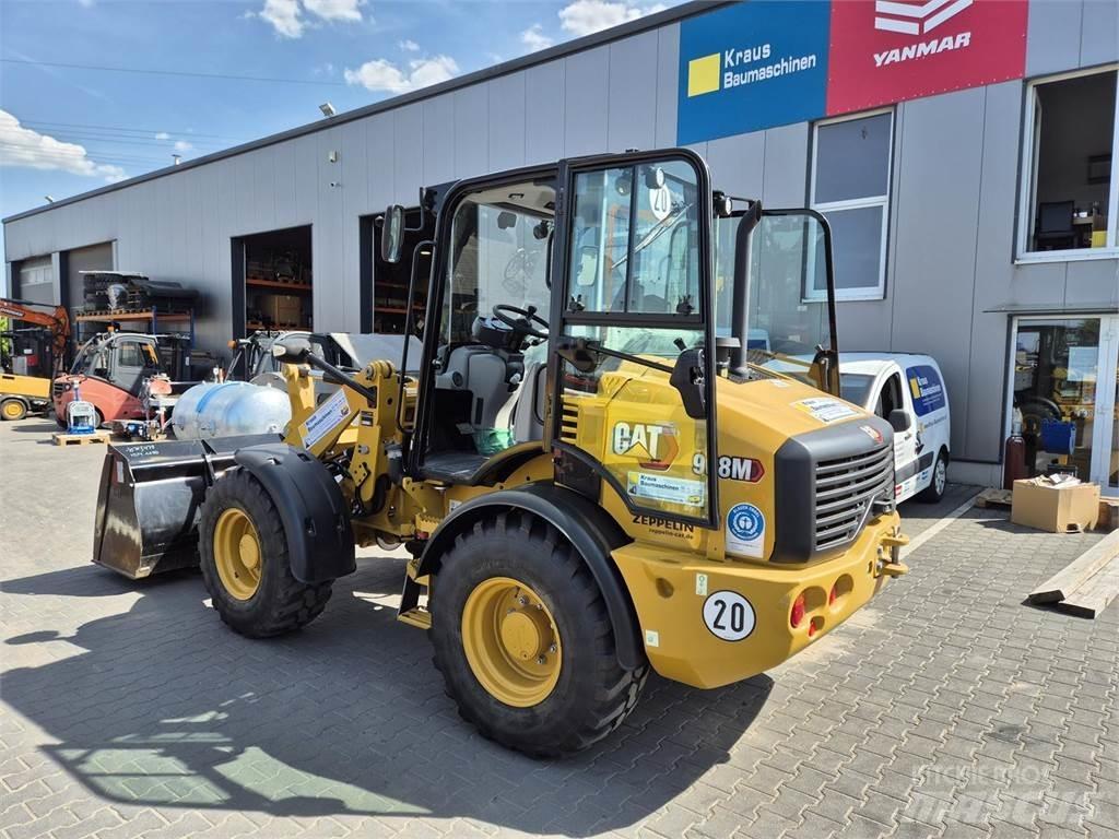 CAT 908 M Фронтальні навантажувачі