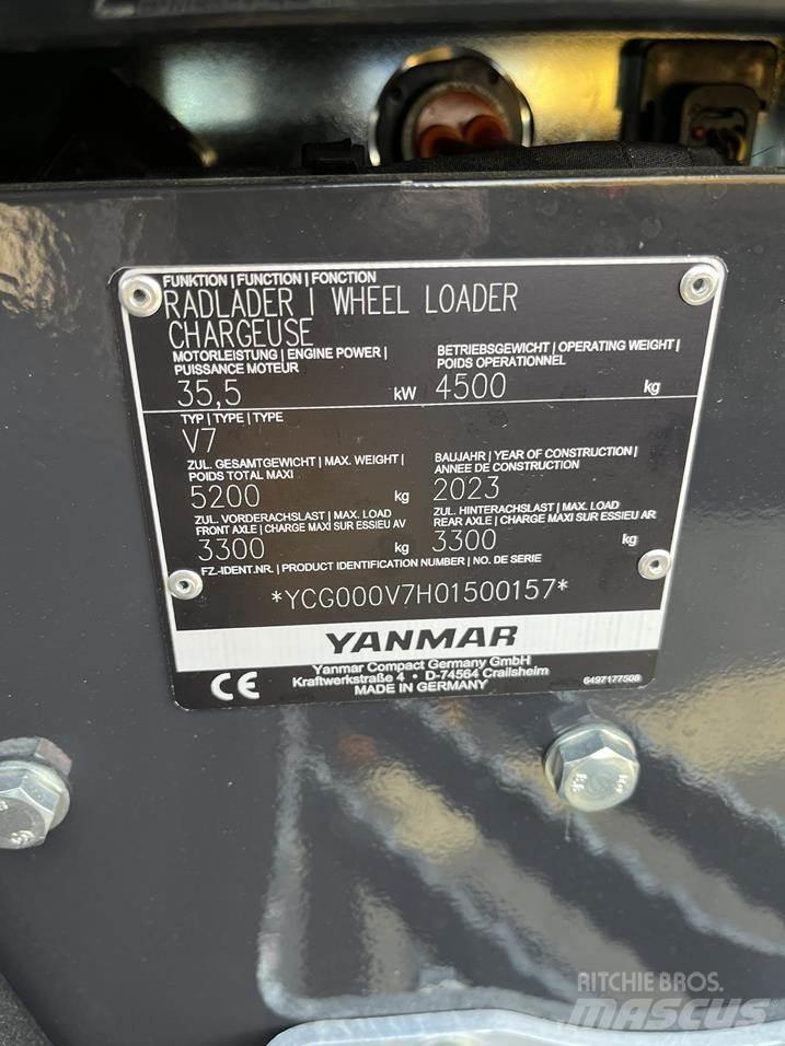 Yanmar V7 Фронтальні навантажувачі