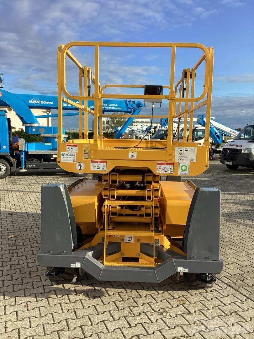 Haulotte Compact10DX Підйомники-ножиці