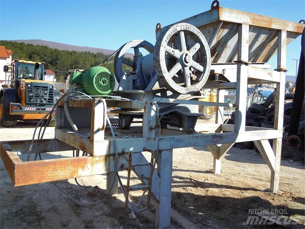 Ammann Backenbroeher 5-11 Фрезерні і шліфувальні верстати