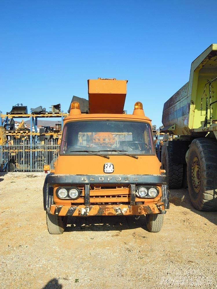Bedford ERV1GCO Колінчаті підйомники